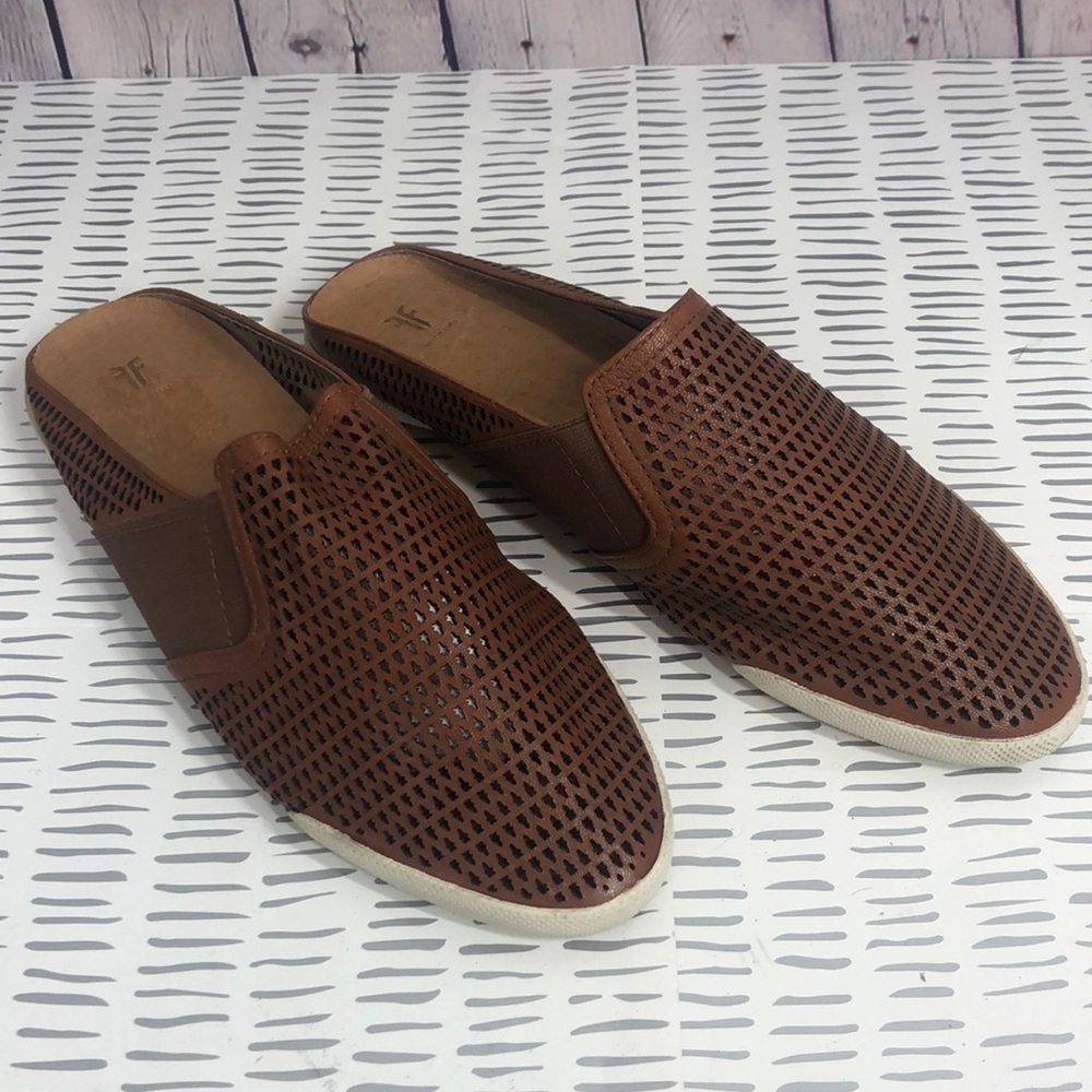 Frye Melanie perforated slip on shoes